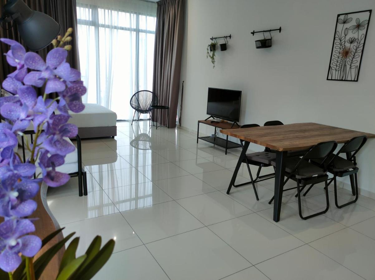 Apartment New 2br Warm And Lovely 10pax-无敌美景两房民宿 Beacon Executive